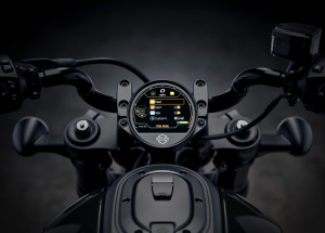 HARLEY-DAVIDSON SPORTSTER S 3