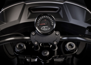 HARLEY-DAVIDSON FXLRS LOW RIDER ST 4