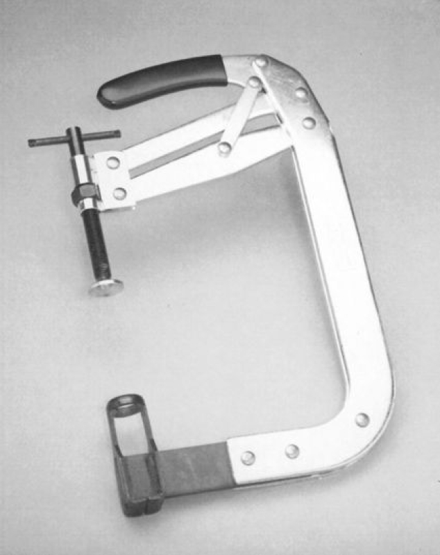 VALVE SPRING COMPRESSOR-EVO 20722