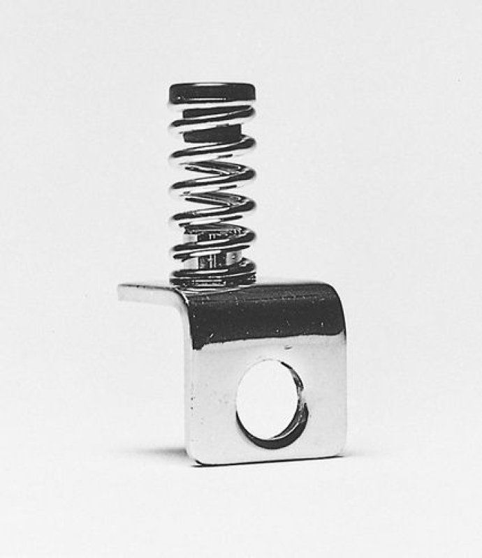 HEAVY-DUTY REAR CALIPER SUPPORT SPRING 26320