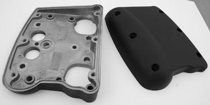 CCE BLK. 2-PIECE TWIN-CAM ROCKER BOX 683459