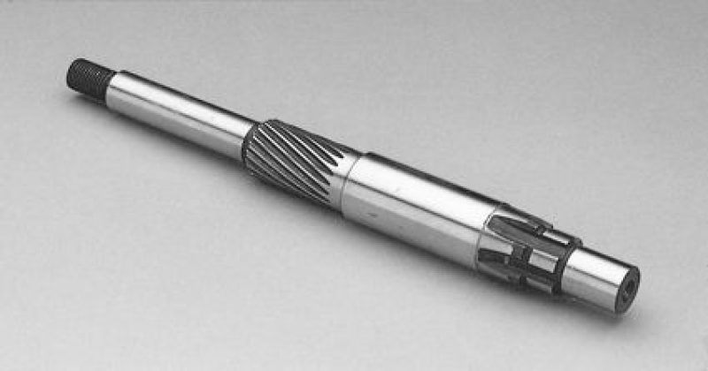 STARTER SHAFT 4SPD B/T 1970-85 28616