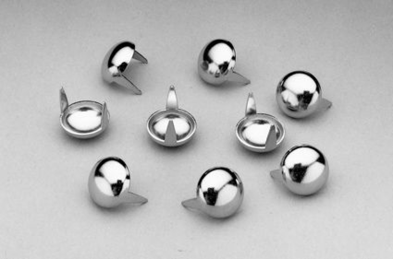 CHR.DECORATING ROUND LTHR STUD 1/2" DIAM. 29098