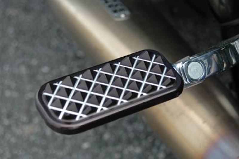 REVOLUTION FOOTPEGS DISCONTINUED 603211