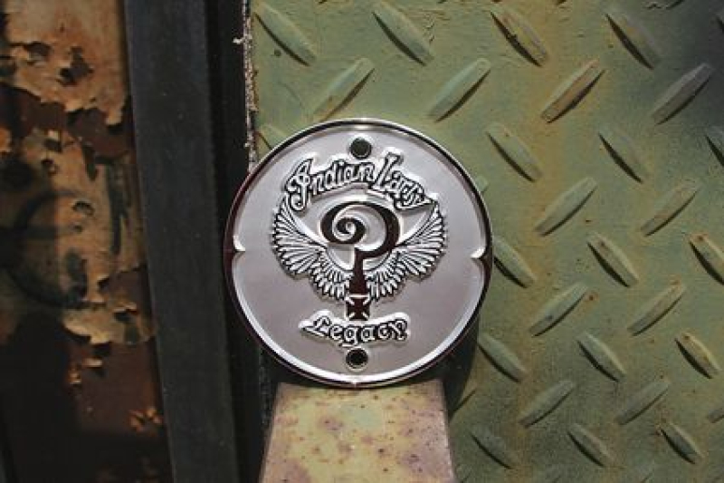 I LARRY CHR VERT POINTS COVER 632993