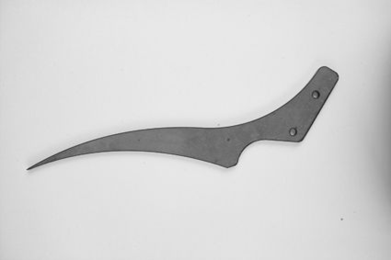 CCE FENDERSTRUTS "CURVED"  8MM CA. 455MM MIDDLE FRT.HOLE / END 684808