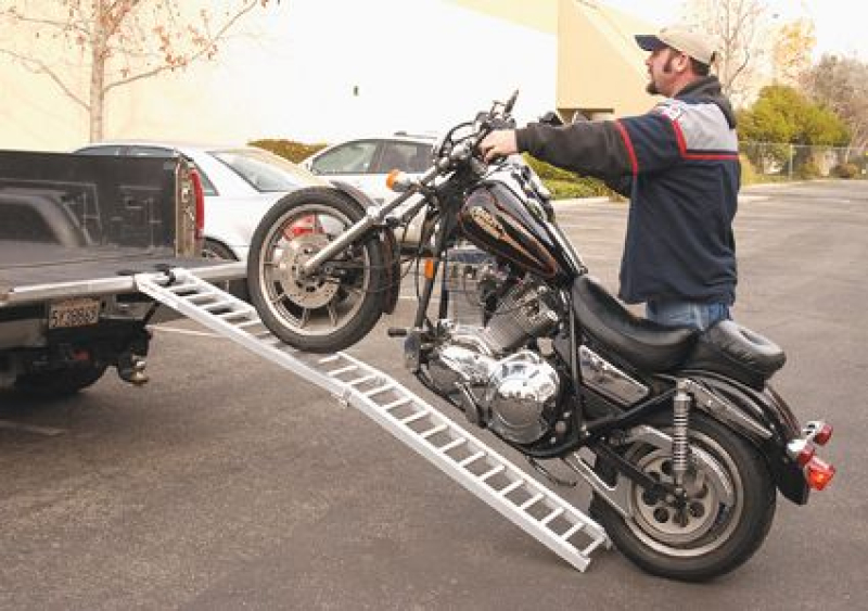 ALUM.FOLDING MOTORCYCLE RAMP 20205