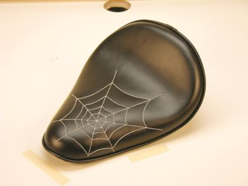 RETRO SOLO SEAT BLK W/WHT WEB DISCONTINUED BY VENDOR 632114