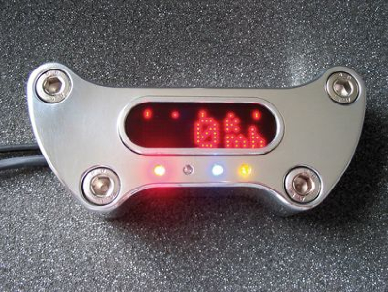 HD HANDLE BAR TOP CLAMP 1'''' POL 681480