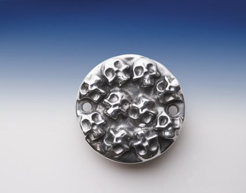 MULTI SKULL PINT CVR. 2 HOLE 37729