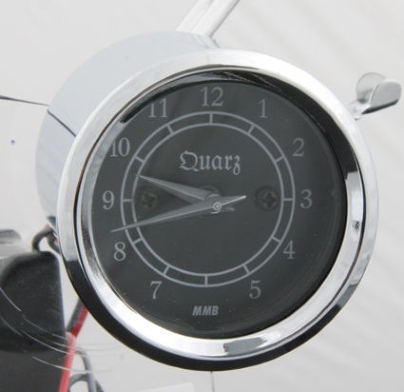 MMB RETRO CLOCK CHR / BLK 682686