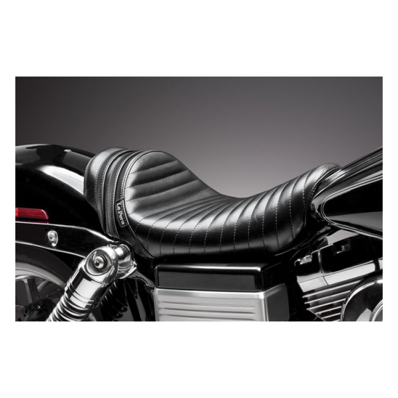 LEPERA, STUBS SPOILER SOLO SEAT. BLACK, PLEATED 10.5" WIDE SEATING ARE 508711