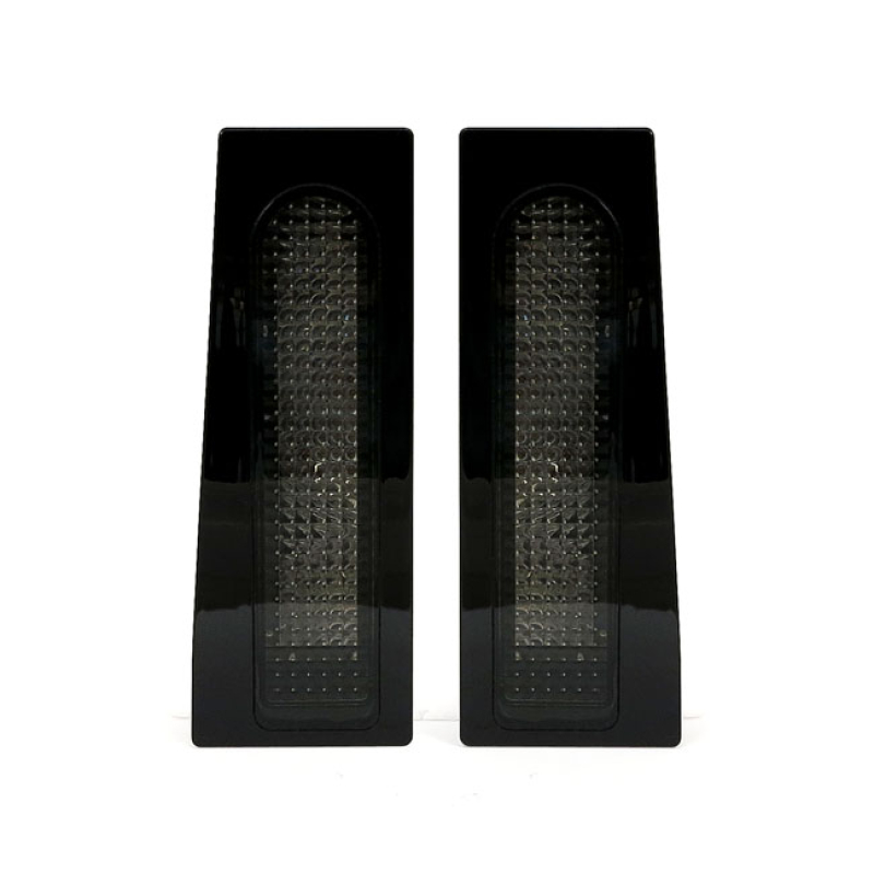 CUSTOM DYNAMICS, SADDLEBAG FILLER PANEL SET. RED LENSES 536929