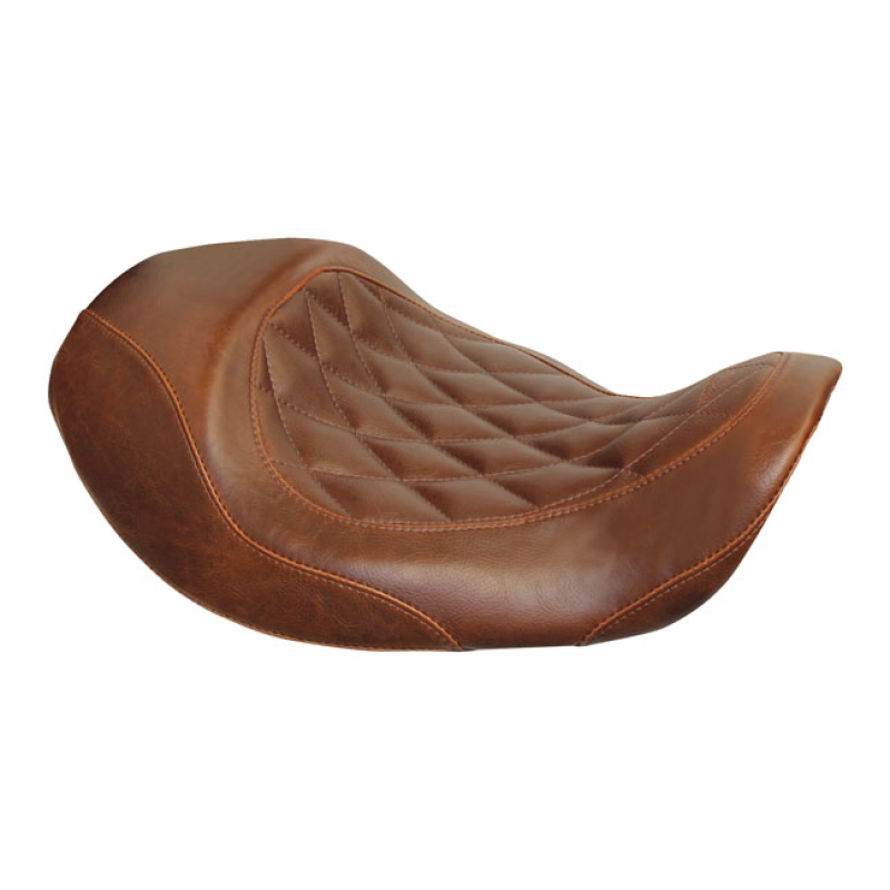 MUSTANG, WIDE TRIPPER FORWARD SOLO SEAT DISTRESSED BROWN. 13" WIDE. DI 537037