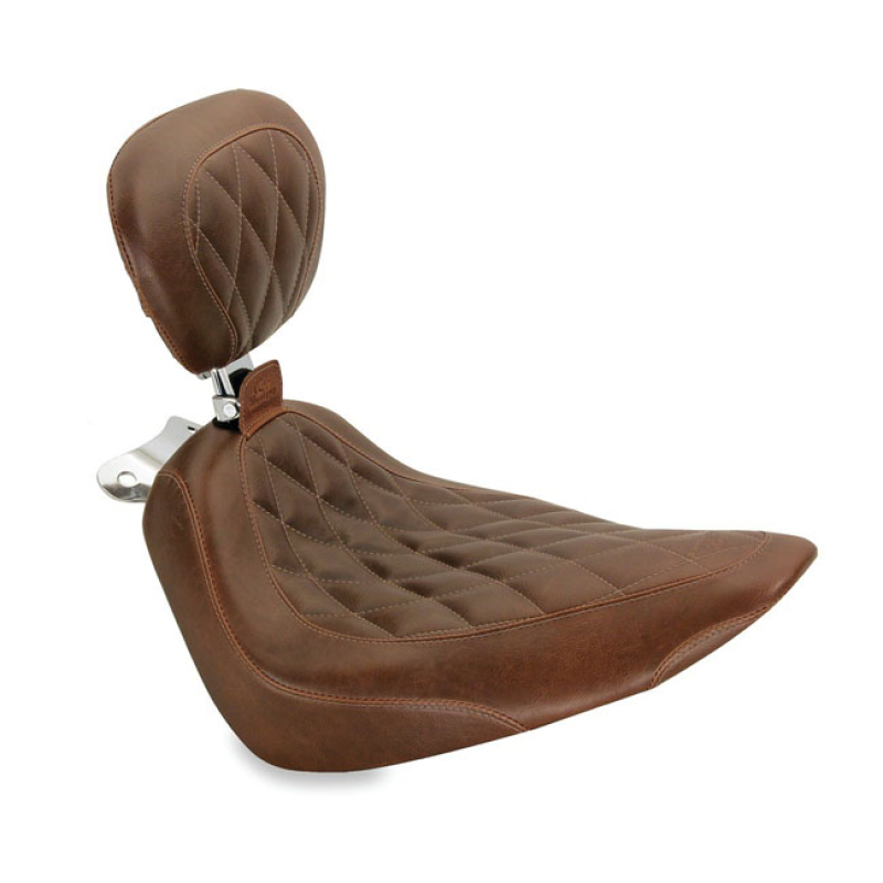 MUSTANG, WIDE TRIPPER SOLO SEAT. WITH RIDER BACKREST DISTRESSED BROWN. 537479