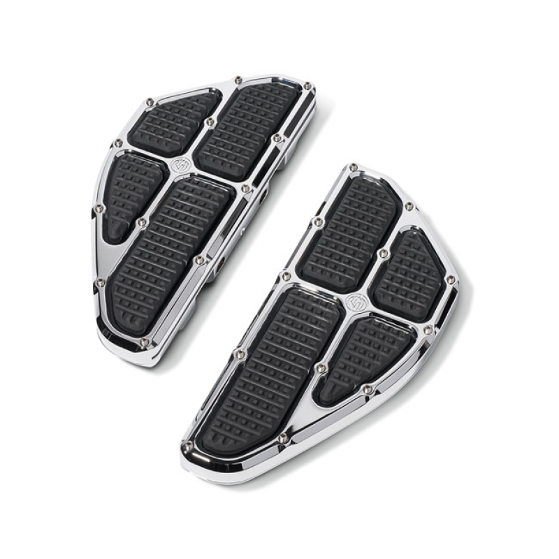 RSD TRACTION PASSENGER FLOORBOARDS CHROME 562545