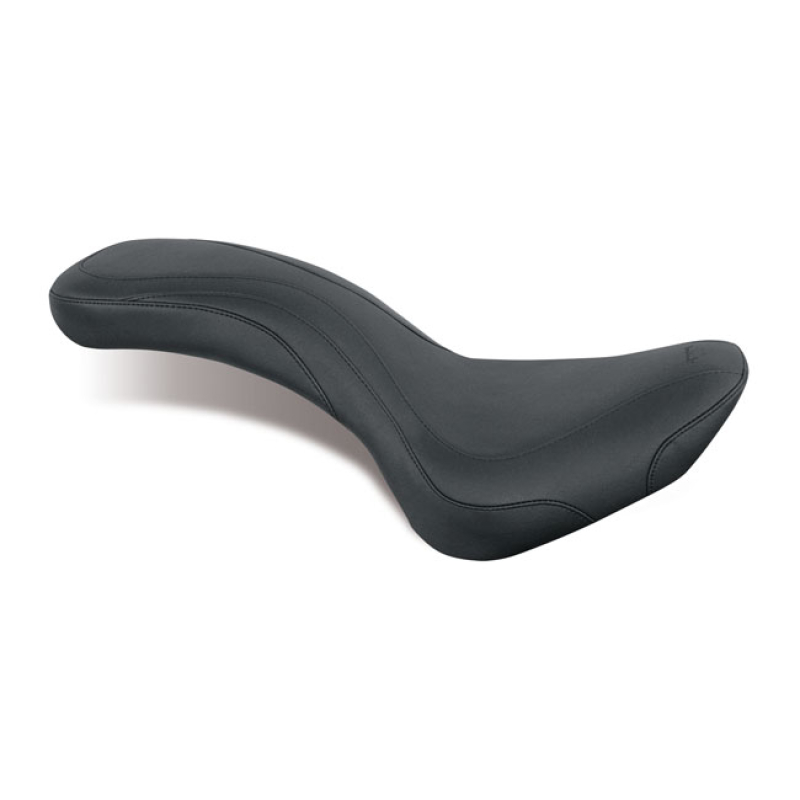 MUSTANG DAYTRIPPER SEAT PLAIN BLACK 8111752