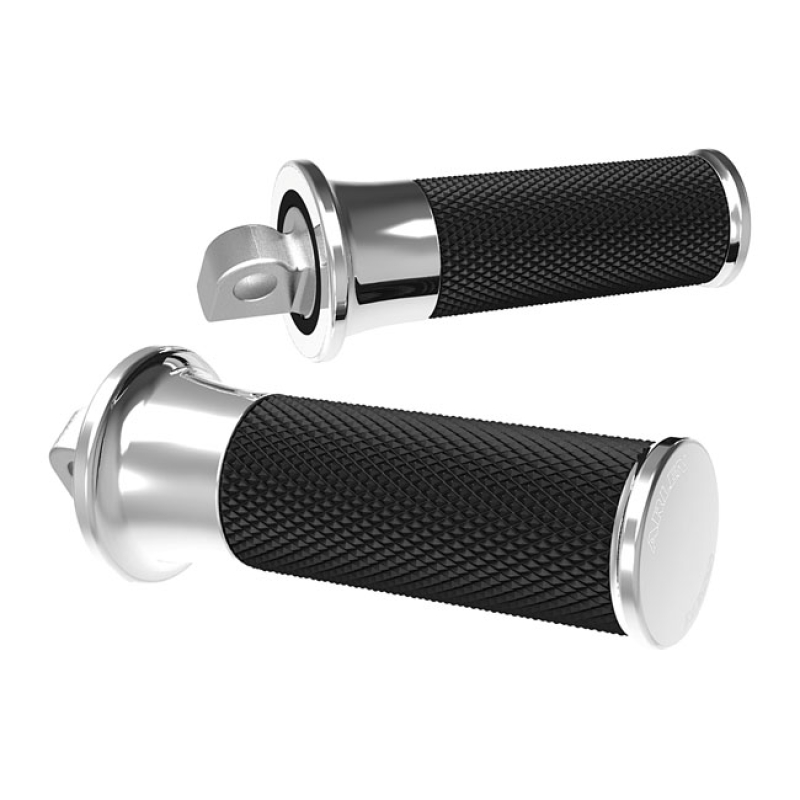 ARLEN NESS, FUSION FOOT PEGS. SMOOTH. CHROME CHROME.  TRADITIONAL MALE 958984