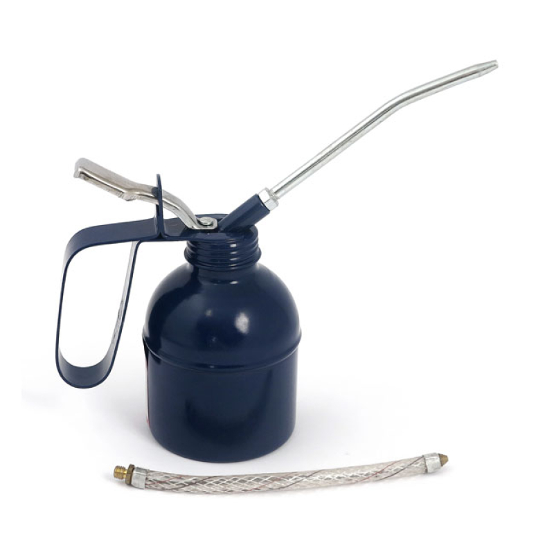 OILING CAN, UNIVERSAL. STEEL UNIVERSAL STEEL OIL CAN WITH A RIGID AND 521099