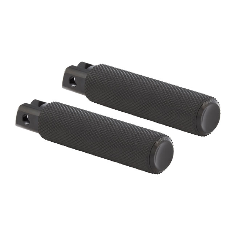 ARLEN NESS, KNURLED RIDER FOOT PEGS. BLACK BLACK ANODIZED. A FUSION OF 590421