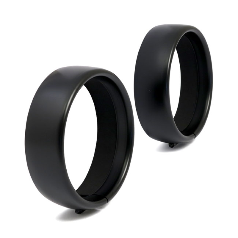 RECESSED TRIM RINGS. 4.5" SPOTLAMP. SATIN LACK OPTICALLY ELONGATES THE 901358