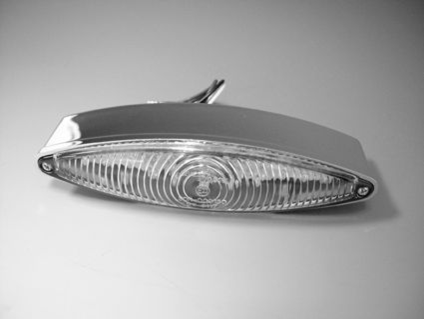 TAKAVALO - LED WIDE CATEYE TAILLIGHT CHR 1002610
