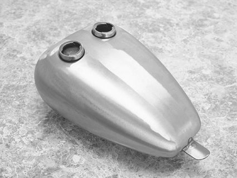 3.3 GAL DBL CAP MUSTANG TANK 260143