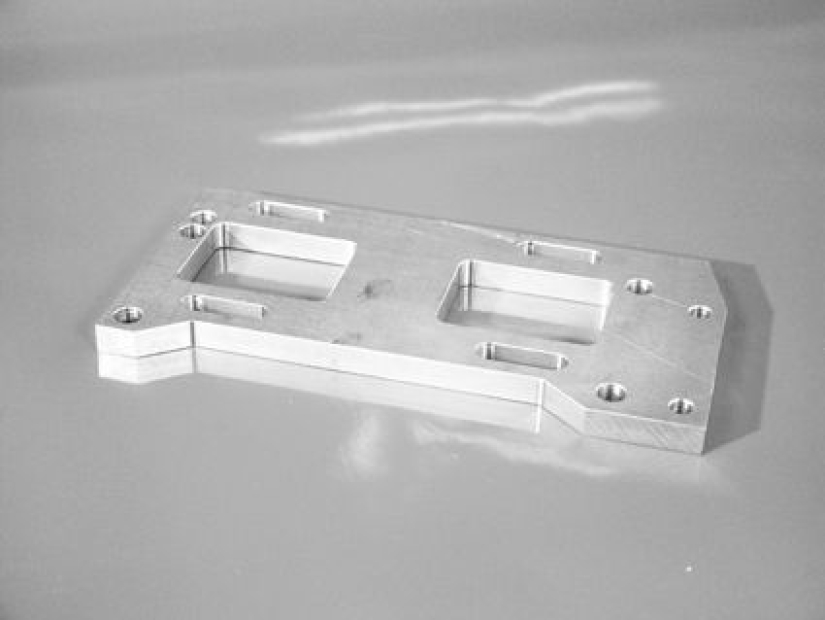 SCS BASE PLATE 4-SPEED 10MM OFFSET 682440