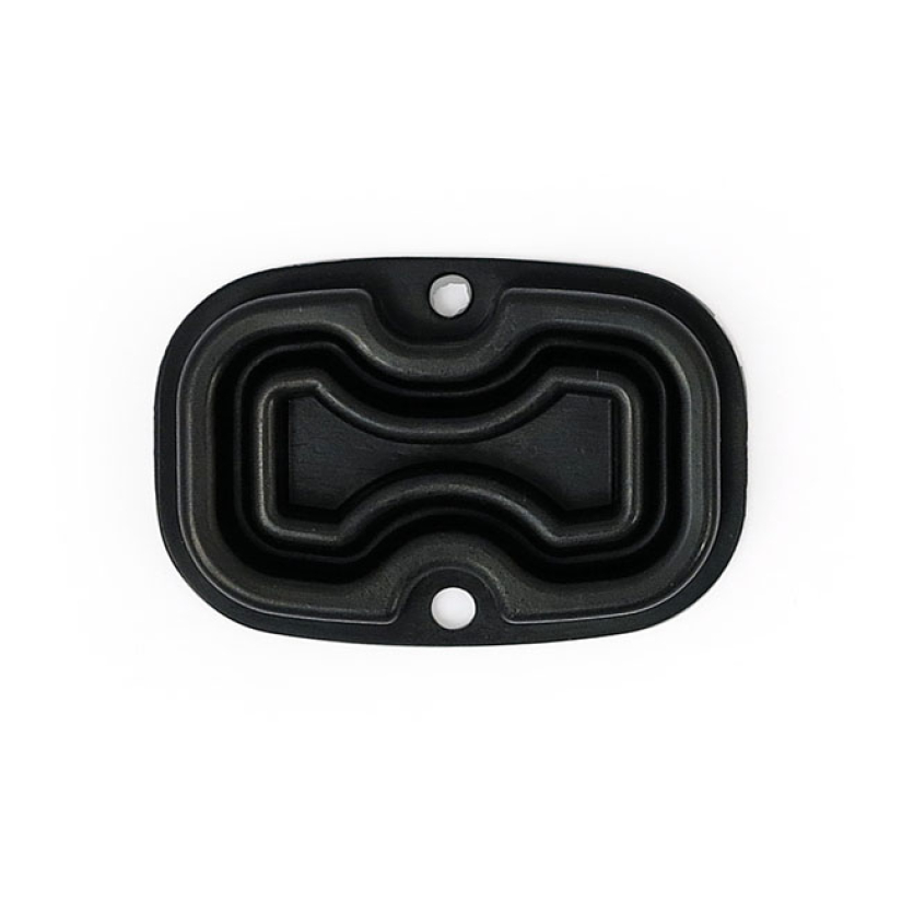 GASKET, MASTER CYLINDER COVER 516116