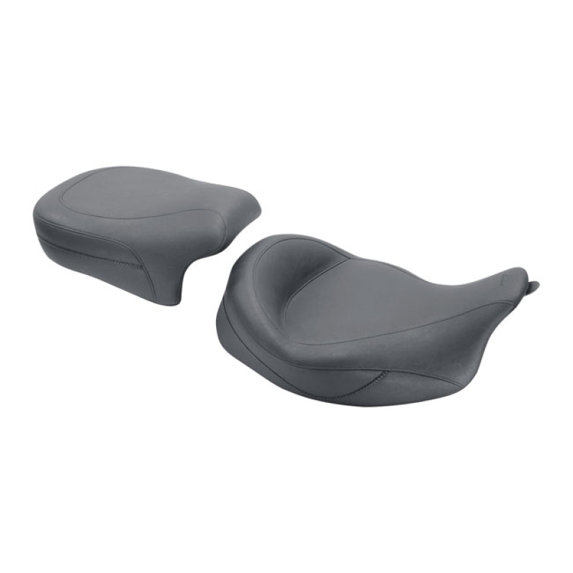 MUSTANG, SUPER TOURING SOLO SEAT BLACK. 17" WIDE. SEATING POSITION MOV 537077