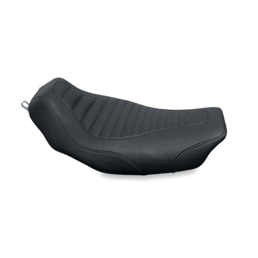 MUSTANG, TRIPPER SOLO SEAT BLACK. 11.5" WIDE. ''TUCK ''N ROLL'' STYLE 537457