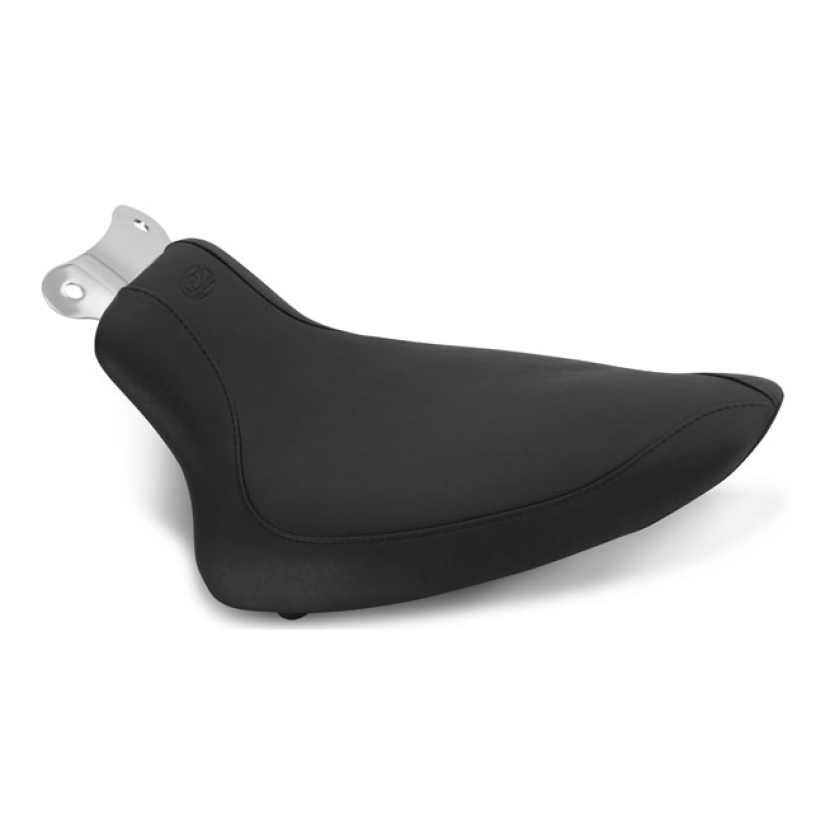 MUSTANG, RUNAROUNDT SOLO SEAT BLACK. 10.5" WIDE. STANDARD STYLE STITCH 537602