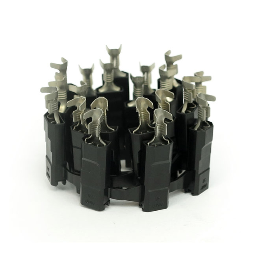 NAMZ, AMP .25" SPEAKER TERMINALS. BLACK FEMALE SPEAKER TERMINALS. OEM 548407