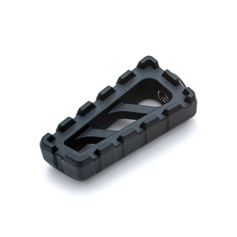 KURYAKYN, RIOT SHIFT PEG. BLACK CAST ALUMINUM WITH A BLACK FINISH. COM 558857