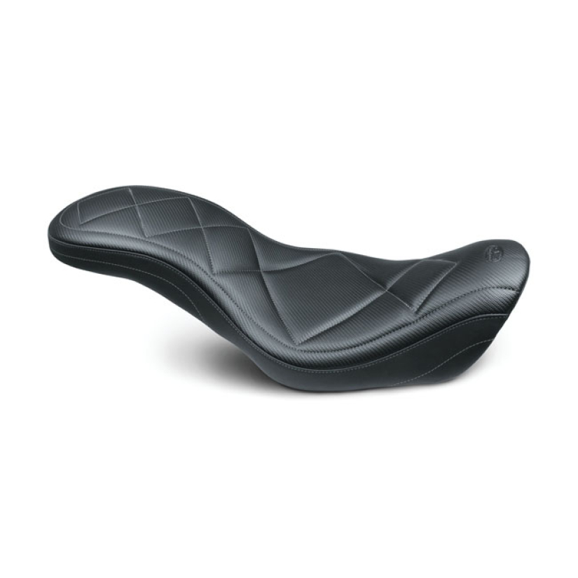 MUSTANG, SUPER TRIPPER SEAT BLACK CARBON BLACK. 11.5" FRONT WIDTH & 8" 568420