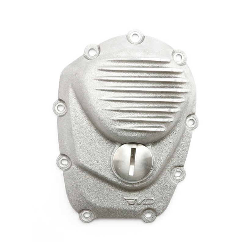 EMD, CAM COVER ''RIBBED''. SEMI-POLISHED IN A RAW ALUMINUM FINISH WITH 574272