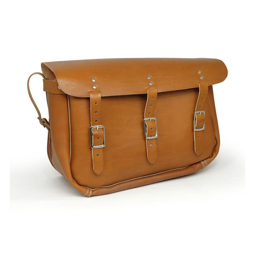 1936 LONG DISTANCE LEATHER SADDLEBAG SET. BROWN WITH BRACKETS. 1936 ST 903033
